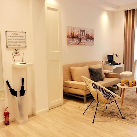 Sunny Days In Athens Apartment Exterior photo