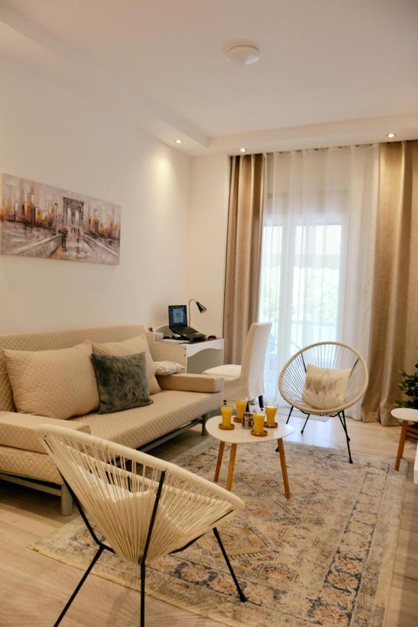 Sunny Days In Athens Apartment Exterior photo